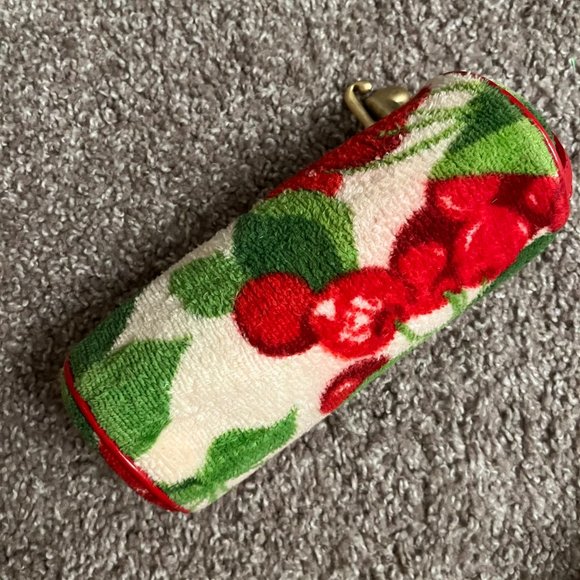 SOLD 🚫 Juicy Couture: Cherry Barrel - Picture 2 of 6